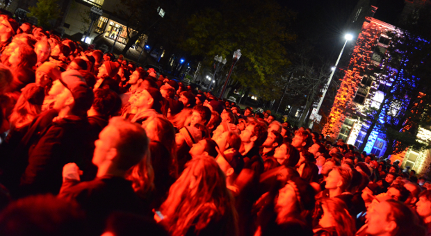 Photo taken from: http://www.queensu.ca/alumni/homecoming/homecoming-events/2016-10-15/reunion-street-festival