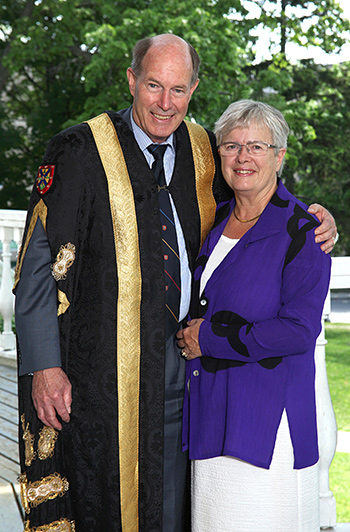 [photo of David A. Dodge and Christiane Dodge