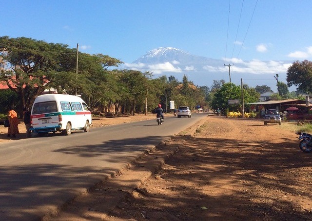 A view of Mount Kilimanjaro from the main road in Moshi, Tanzania. (Photo credit: Hanna Chidwick)
