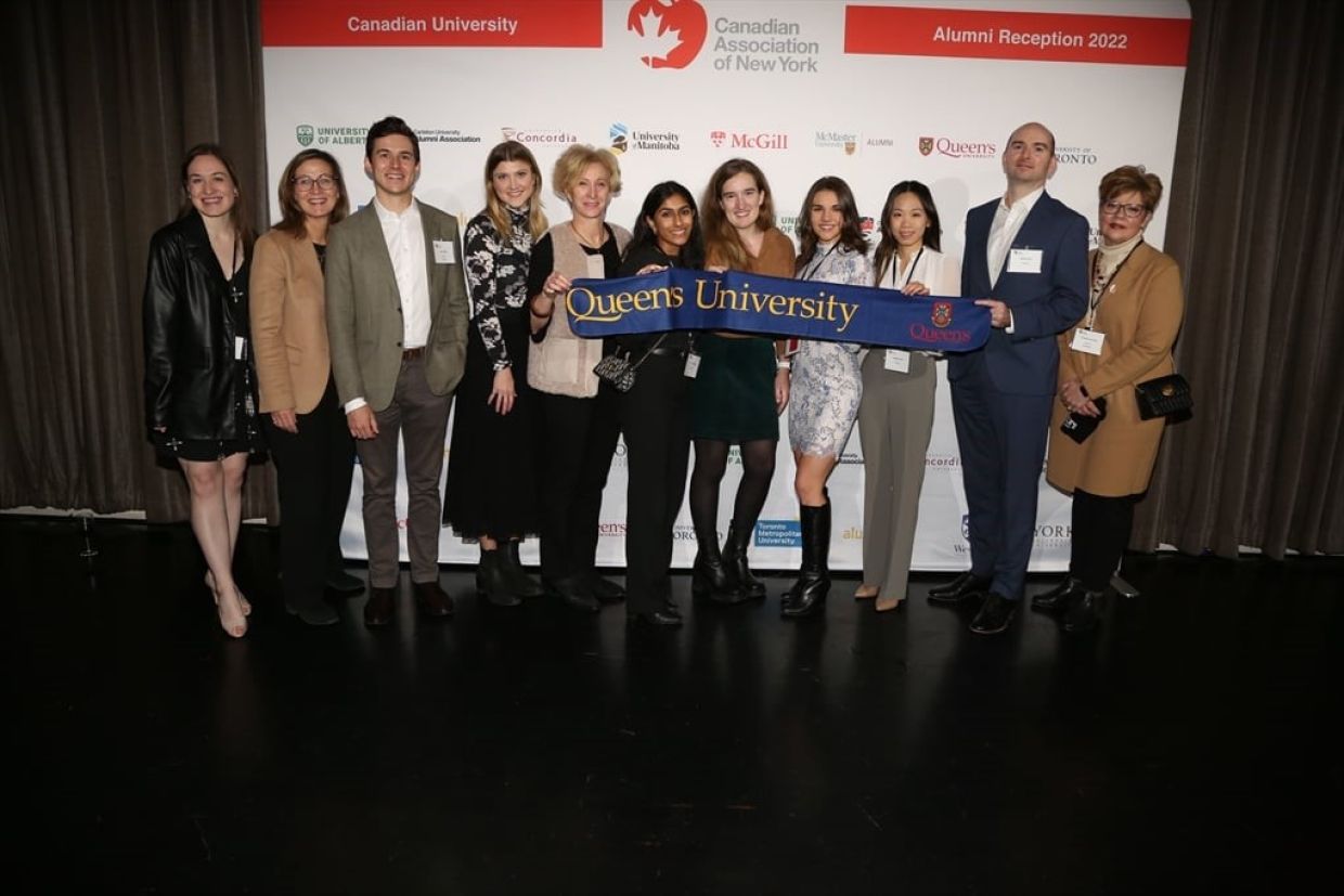 A group of alumni at a past CANY event