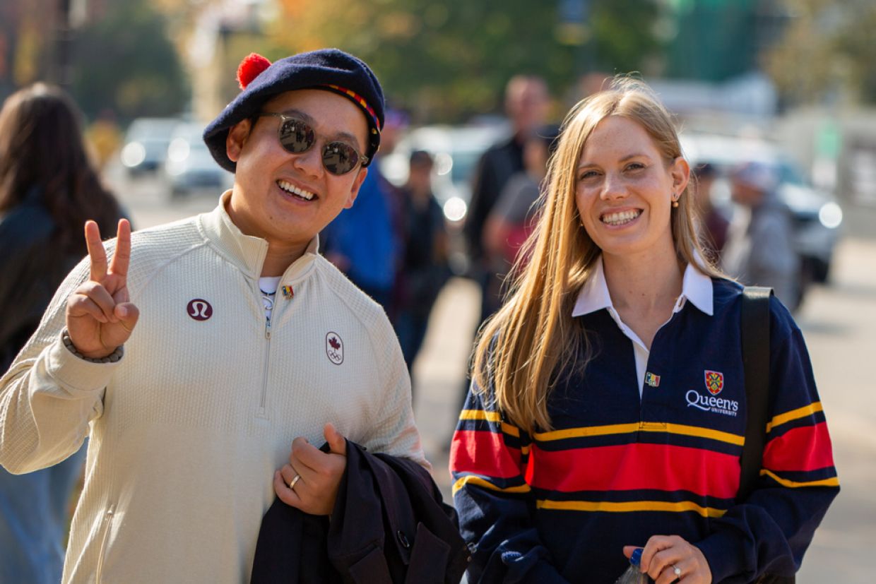 Two alumni attend Homecoming