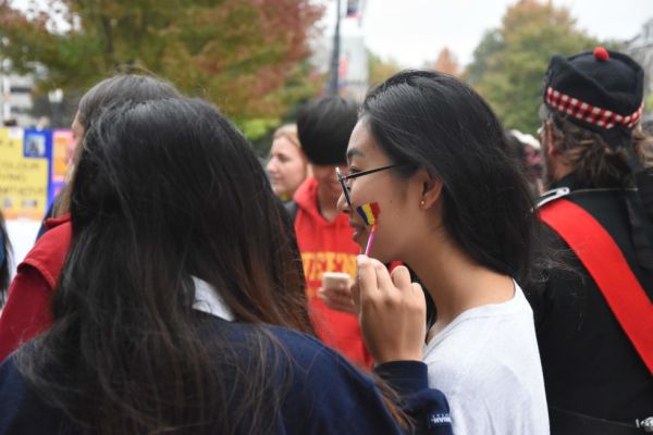 Students facepainting