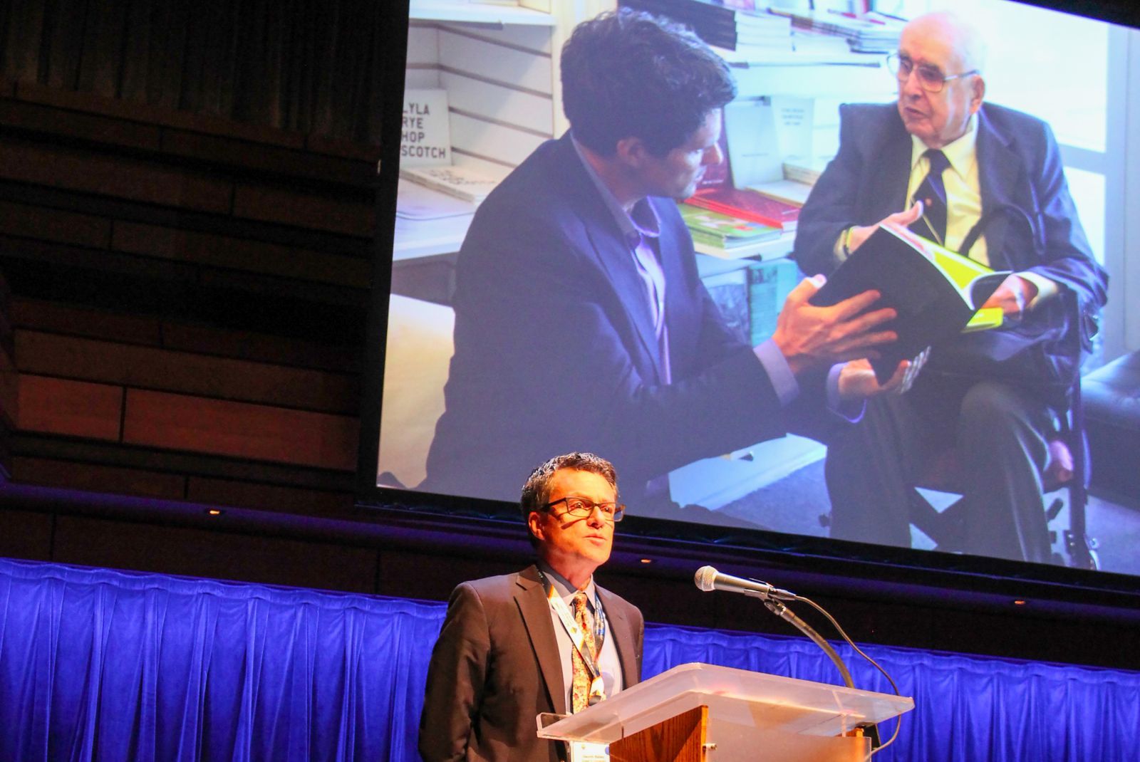 Dr. Gauvin Bailey, Bader Chair in South Baroque Art at Queen’s University, addresses the symposium.