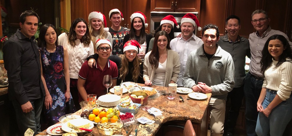 Group photo at Bendena/Chin-Sang holidy lab party 2018