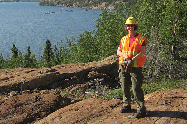 Queen's professor in the Department of Geological Sciences and Geological Engineering named the 2019 winner of the Rick Hutson Mentorship Award.
